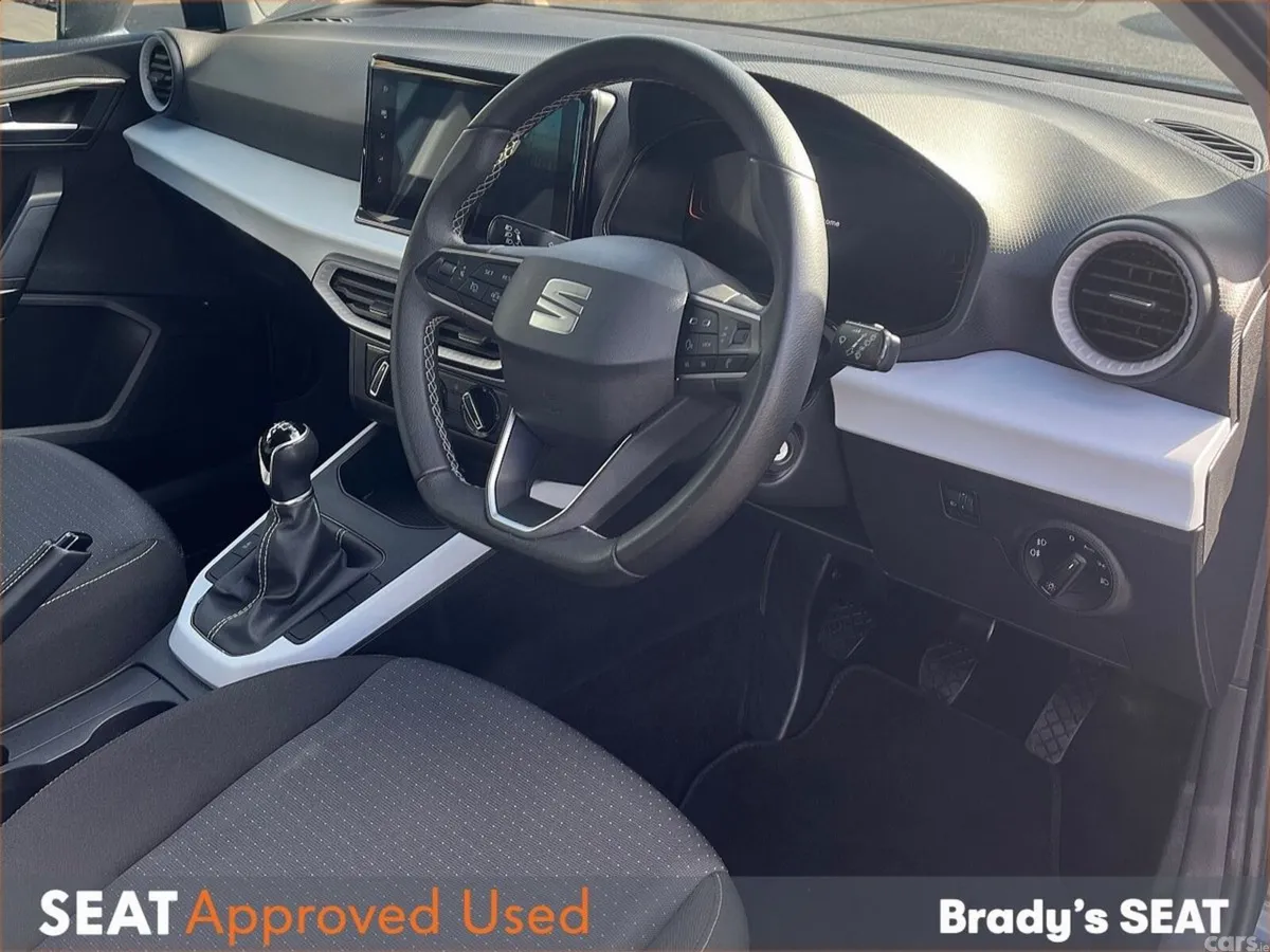 SEAT Arona SUV, Petrol, 2023, Grey