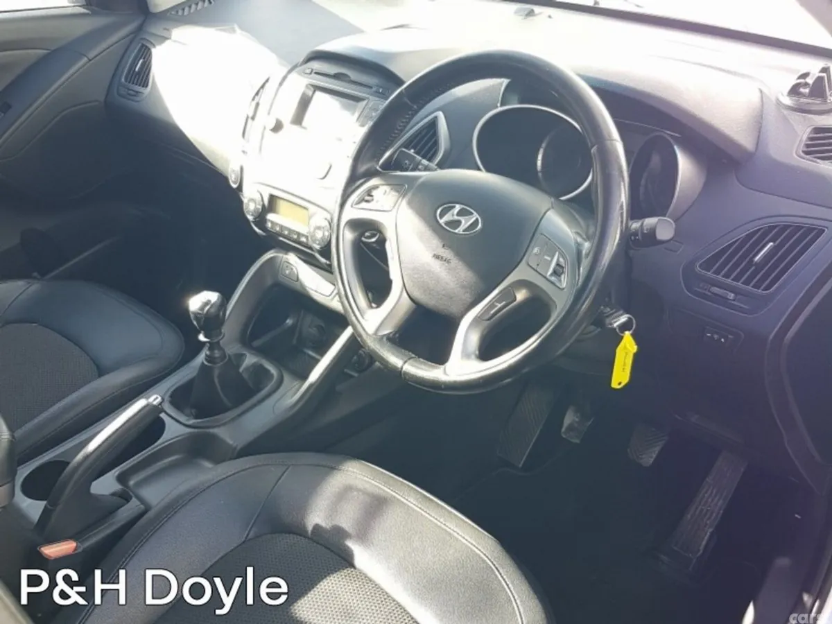 Hyundai ix35 SUV, Diesel, 2014, Silver