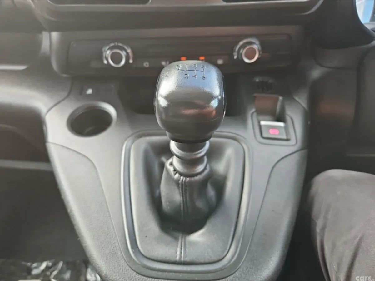 Citroen Berlingo MPV, Diesel, 2022, White