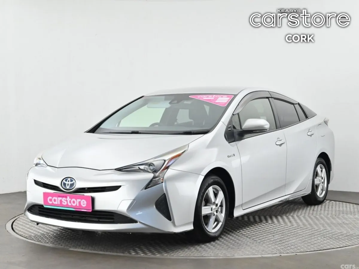 Toyota Prius Hatchback, Petrol Hybrid, 2017, Silver
