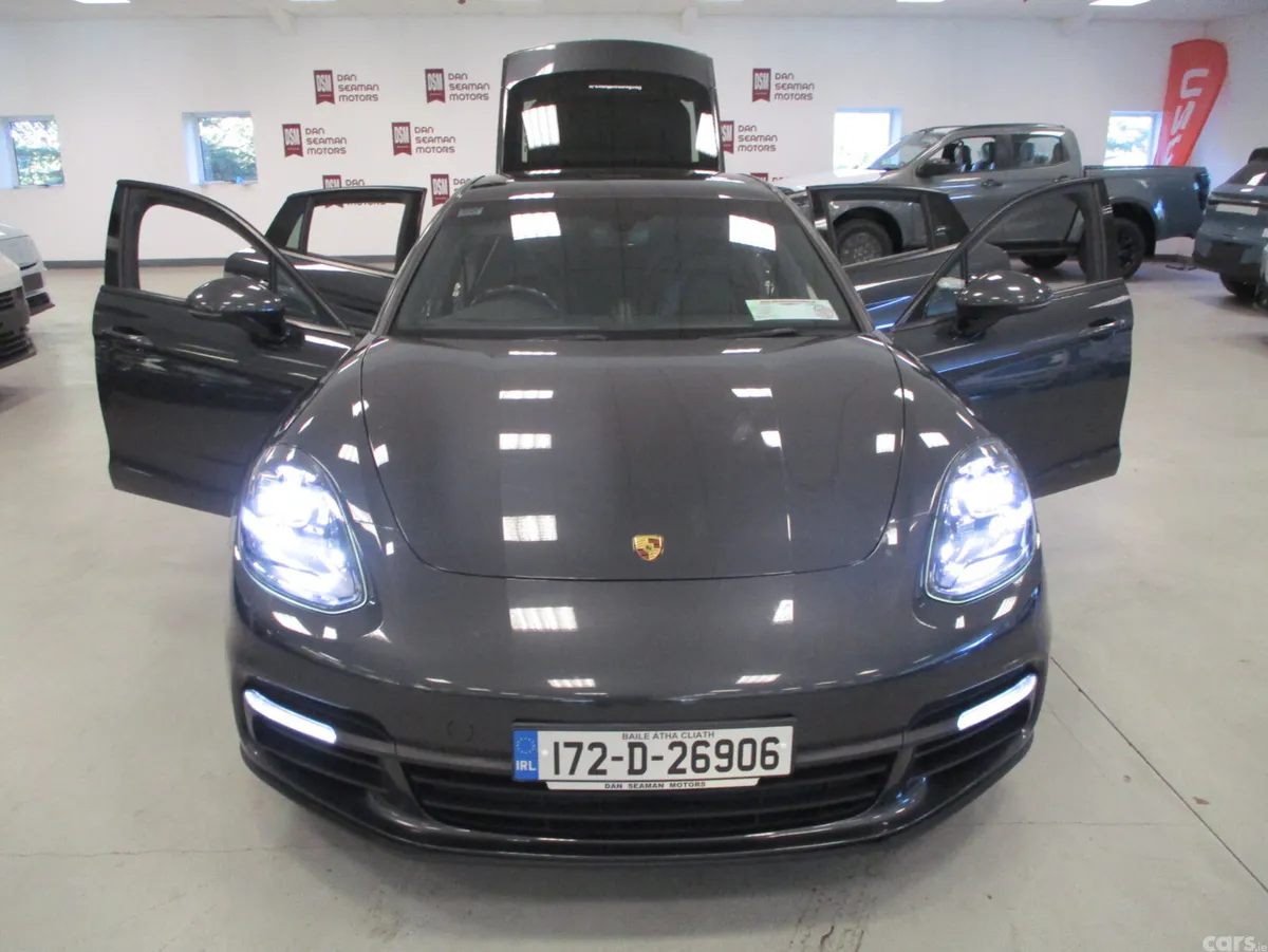 Porsche Panamera Hatchback, Petrol Plug-in Hybrid, 2017, Grey