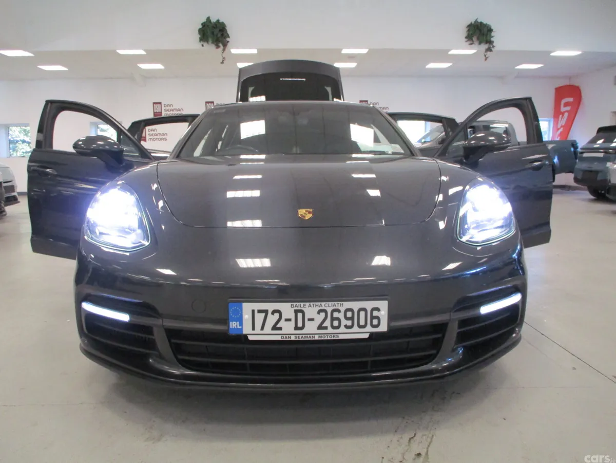 Porsche Panamera Hatchback, Petrol Plug-in Hybrid, 2017, Grey