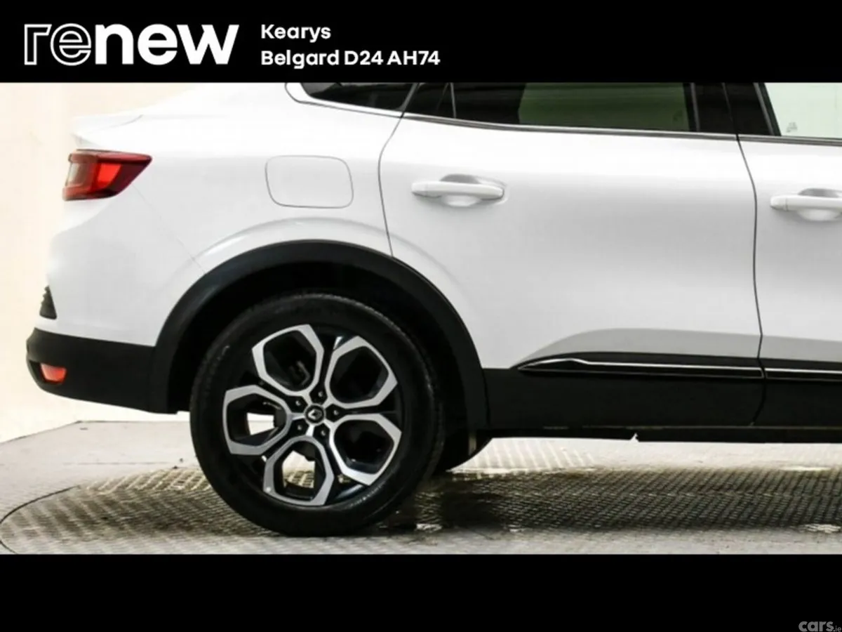 Renault Arkana Hatchback, Petrol, 2023, White