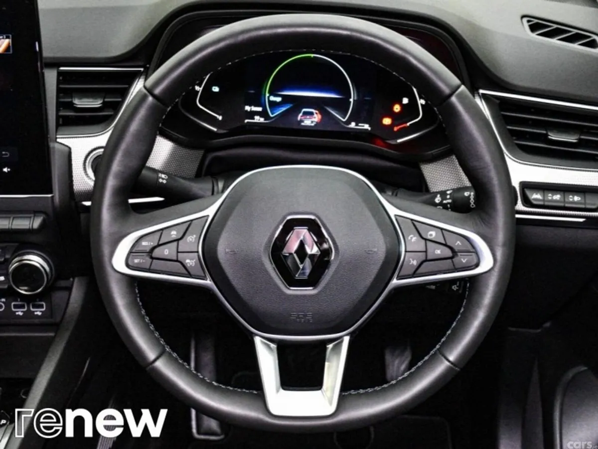 Renault Arkana Hatchback, Petrol, 2023, White