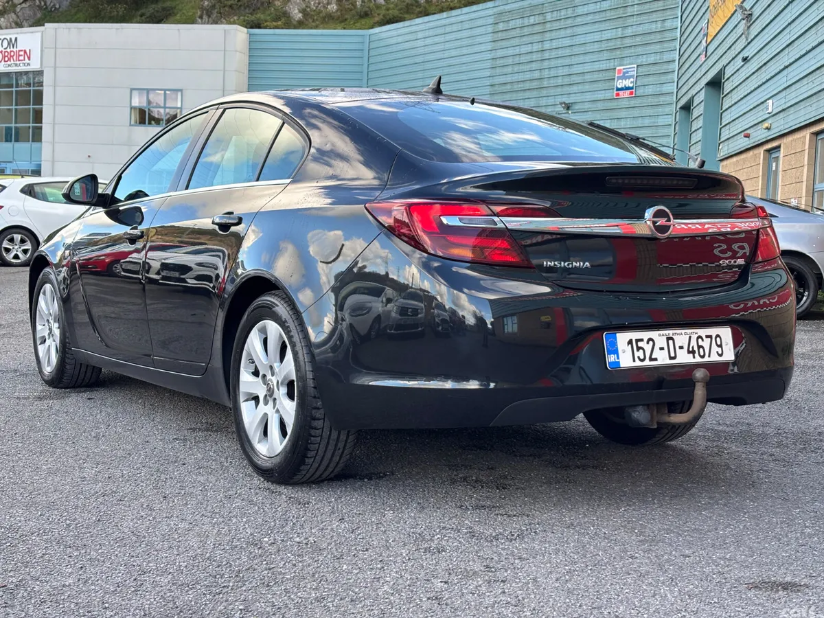 Opel Insignia Hatchback, Diesel, 2015, Black