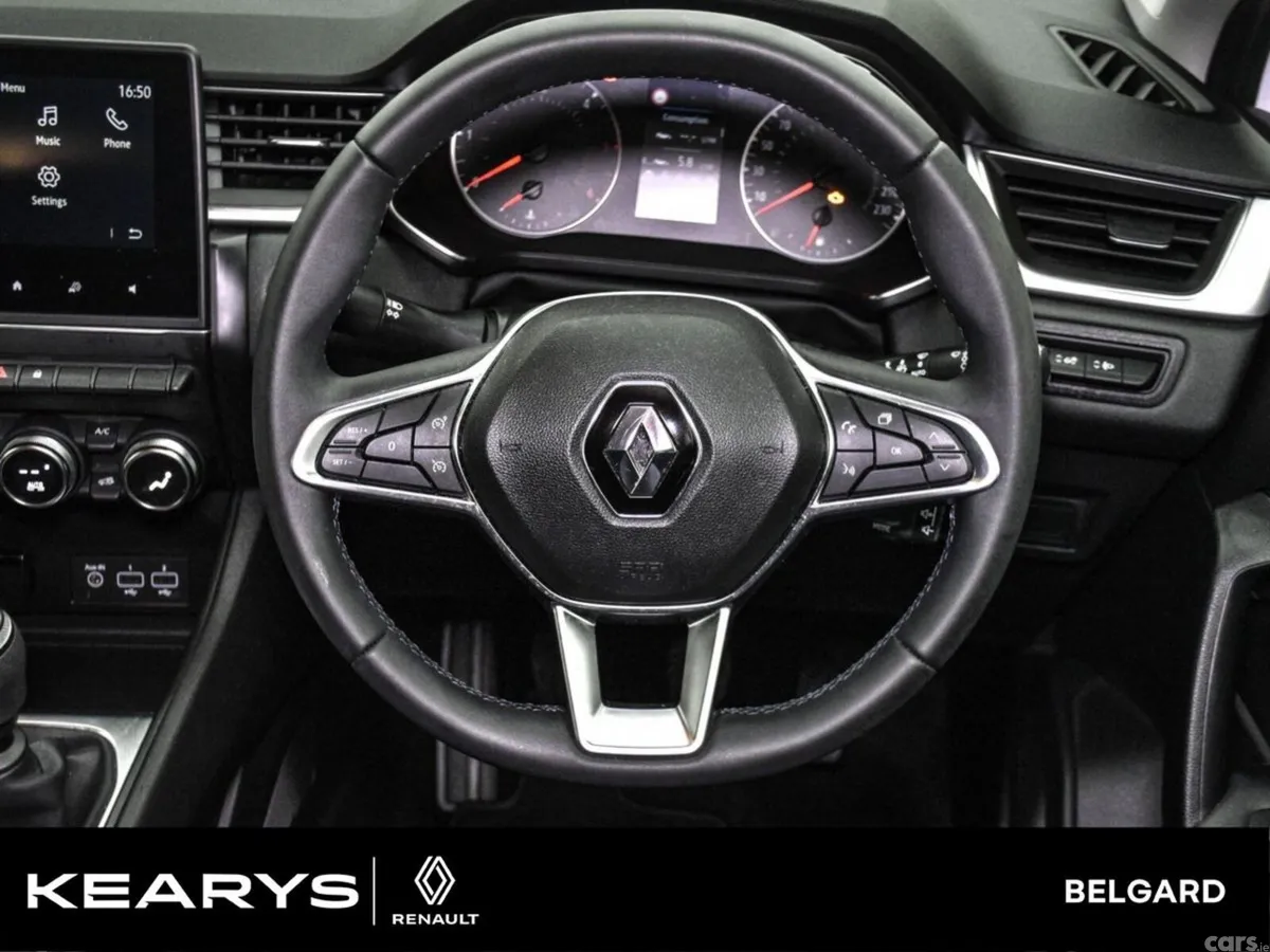 Renault Captur Hatchback, Petrol, 2020, White