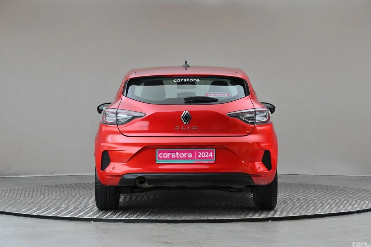 Renault Clio Hatchback, Petrol, 2024, Red