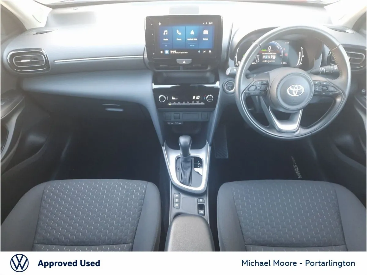 Toyota Yaris Cross Hatchback, Petrol Hybrid, 2025, Red