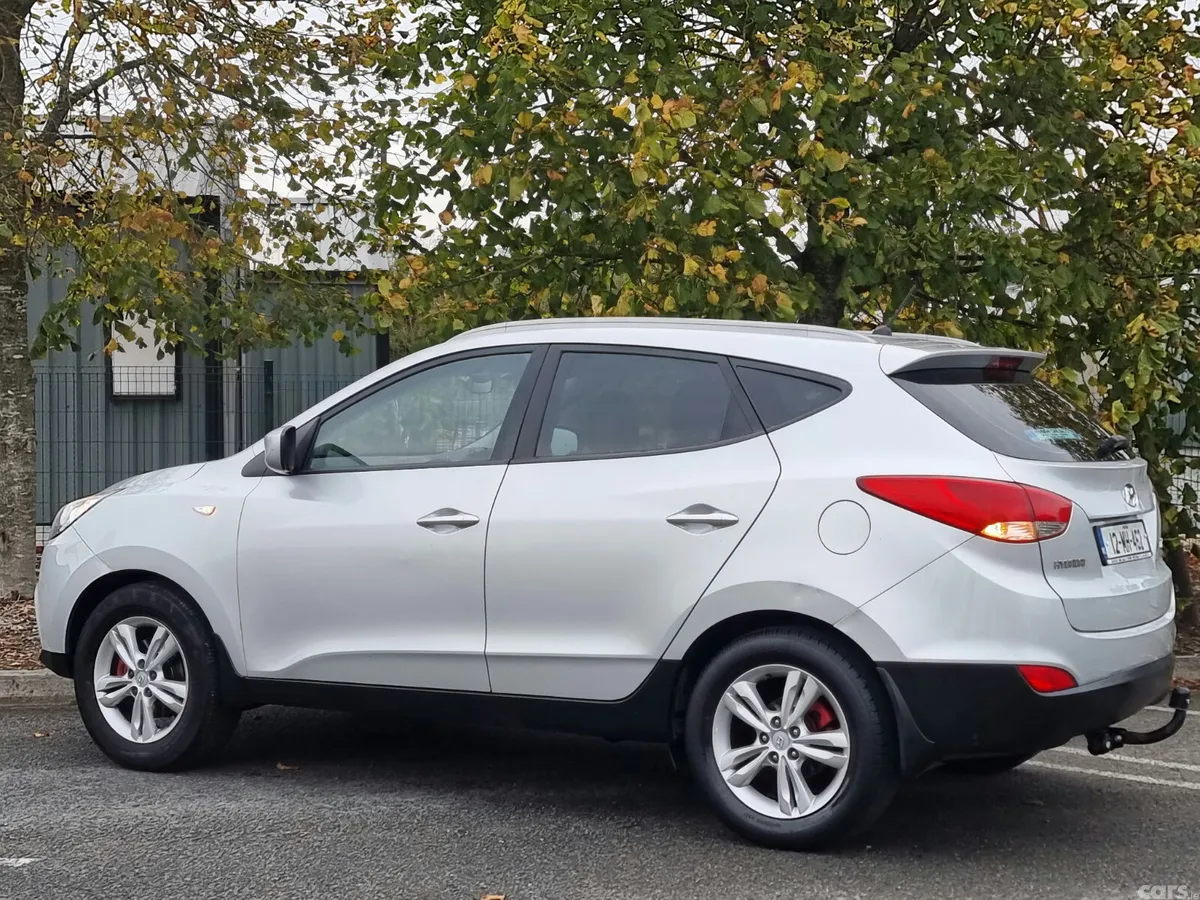 Hyundai ix35 SUV, Diesel, 2012, Silver