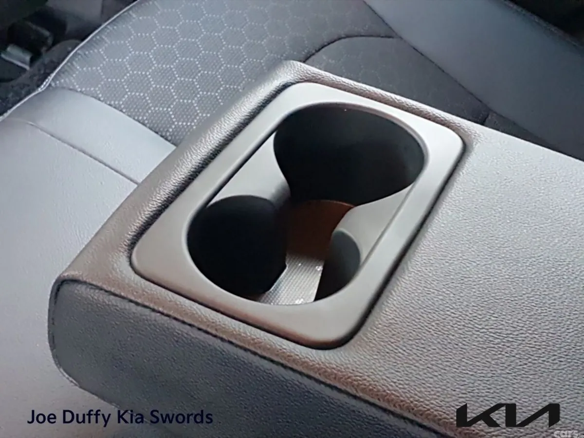 Kia XCeed Hatchback, Petrol Plug-in Hybrid, 2024, Grey