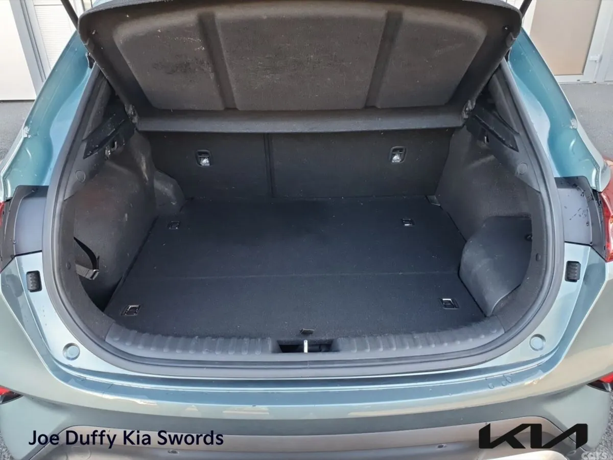 Kia XCeed Hatchback, Petrol Plug-in Hybrid, 2024, Grey