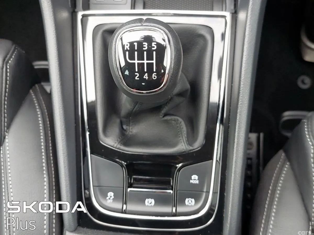 Skoda Karoq SUV, Diesel, 2026, Black