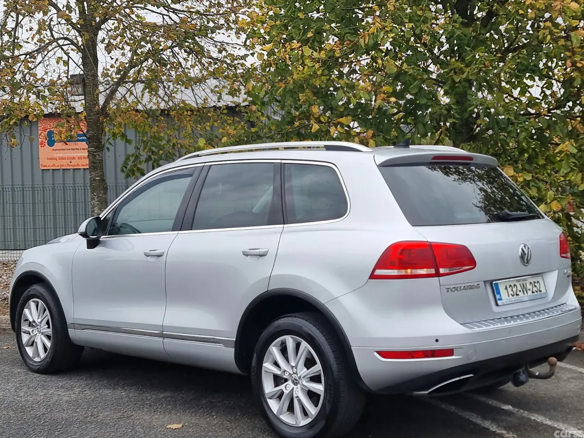 Volkswagen Touareg SUV, Diesel, 2013, Silver