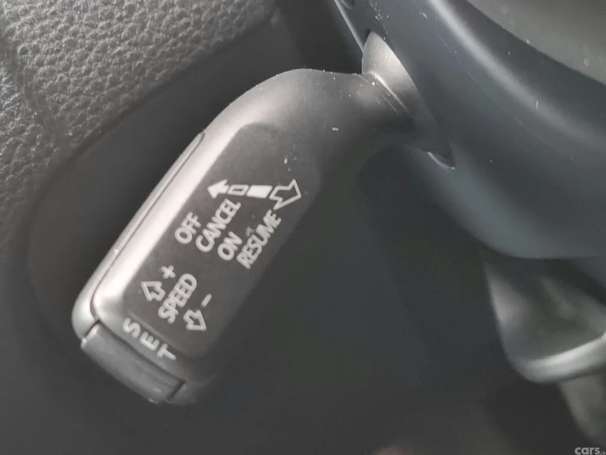 Volkswagen Touareg SUV, Diesel, 2013, Silver