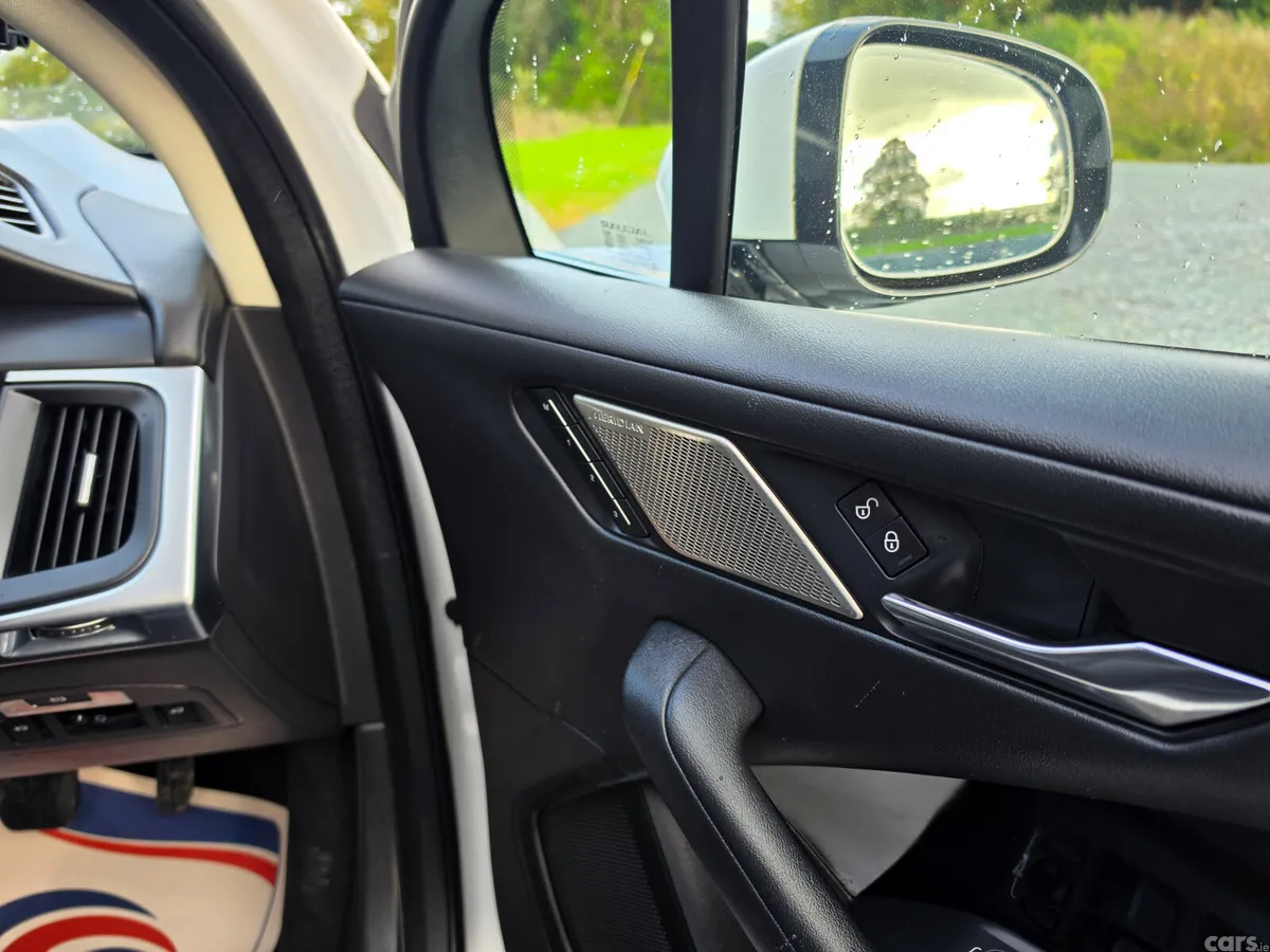 Jaguar I-Pace Hatchback, Electric, 2019, White