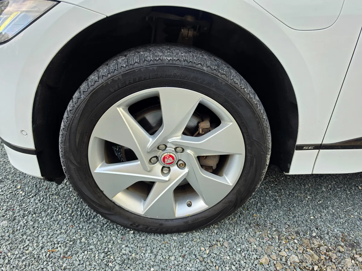 Jaguar I-Pace Hatchback, Electric, 2019, White