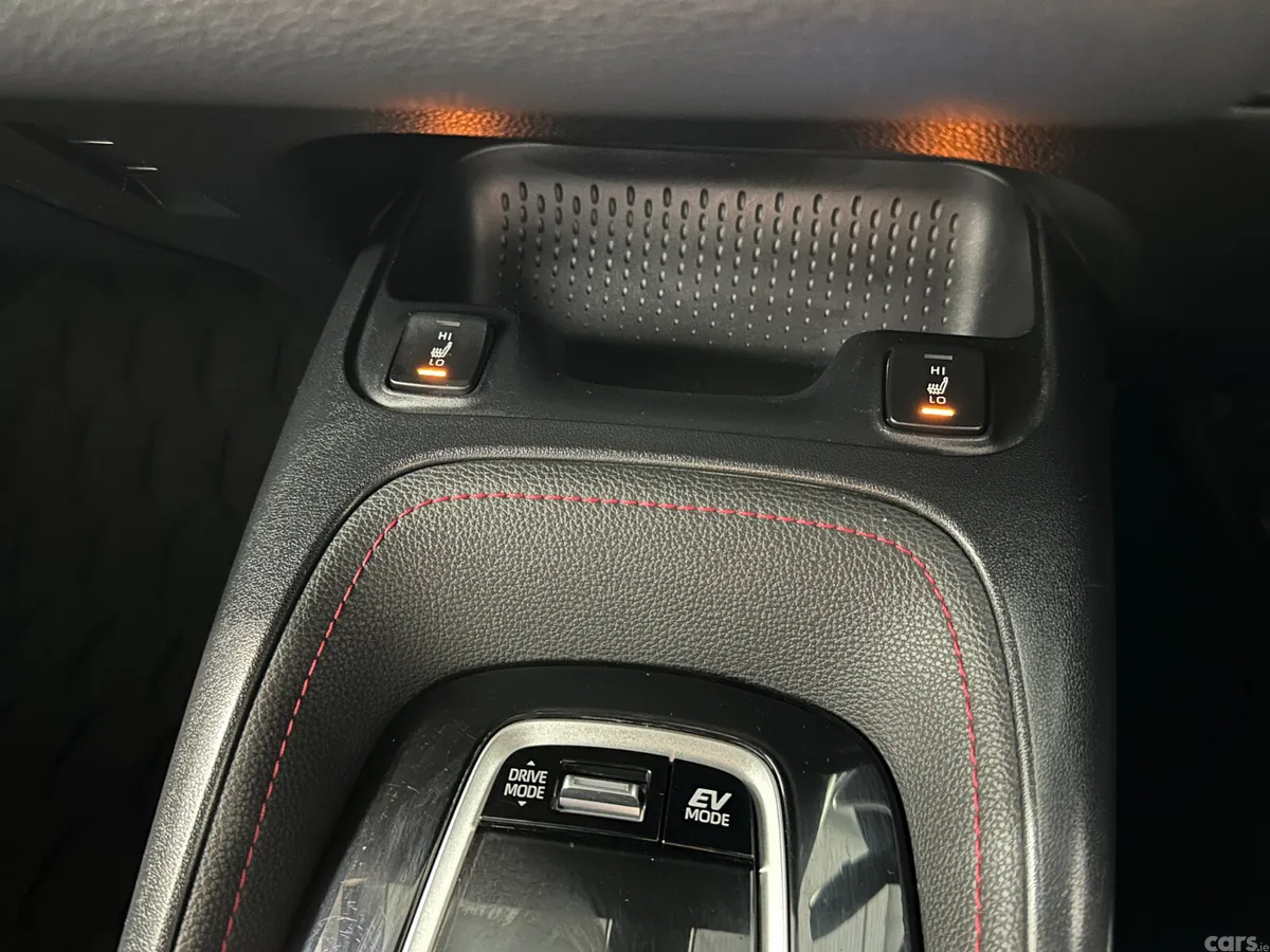 Toyota Corolla Hatchback, Petrol Hybrid, 2020, Blue