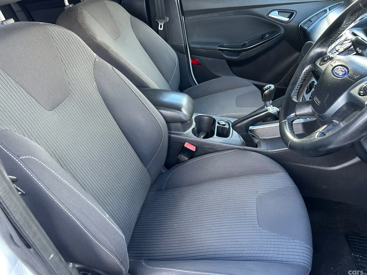 Ford Focus Hatchback, Diesel, 2014, White