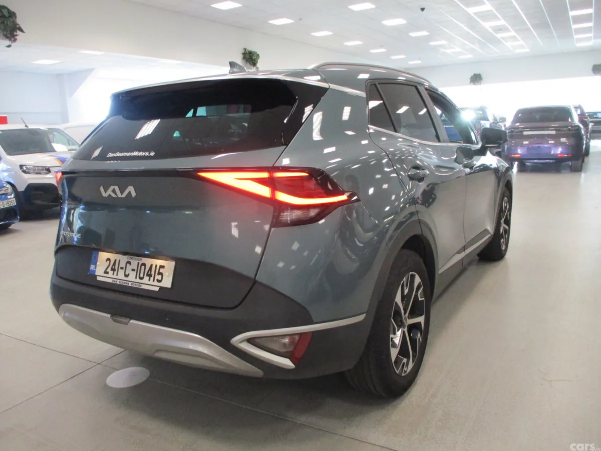 Kia Sportage SUV, Diesel, 2024, Green