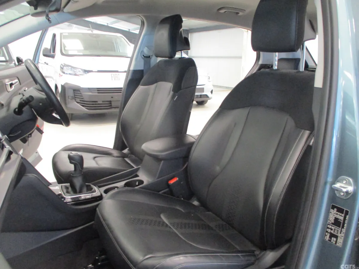 Kia Sportage SUV, Diesel, 2024, Green