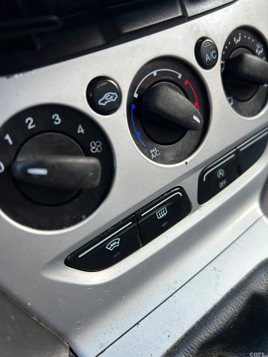 Ford Focus Hatchback, Diesel, 2014, White