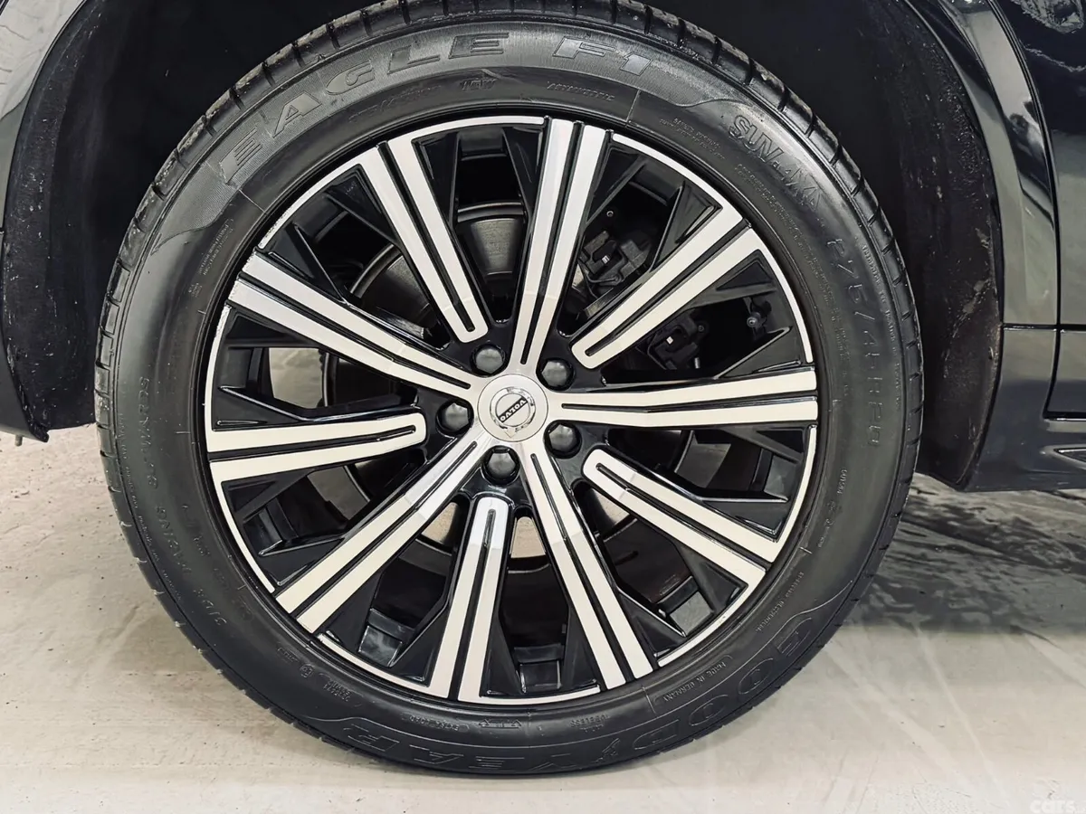 Volvo XC90 SUV, Petrol Plug-in Hybrid, 2022, Black