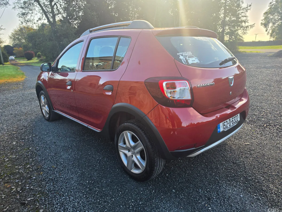 Dacia Sandero Stepway Hatchback, Diesel, 2015, Red