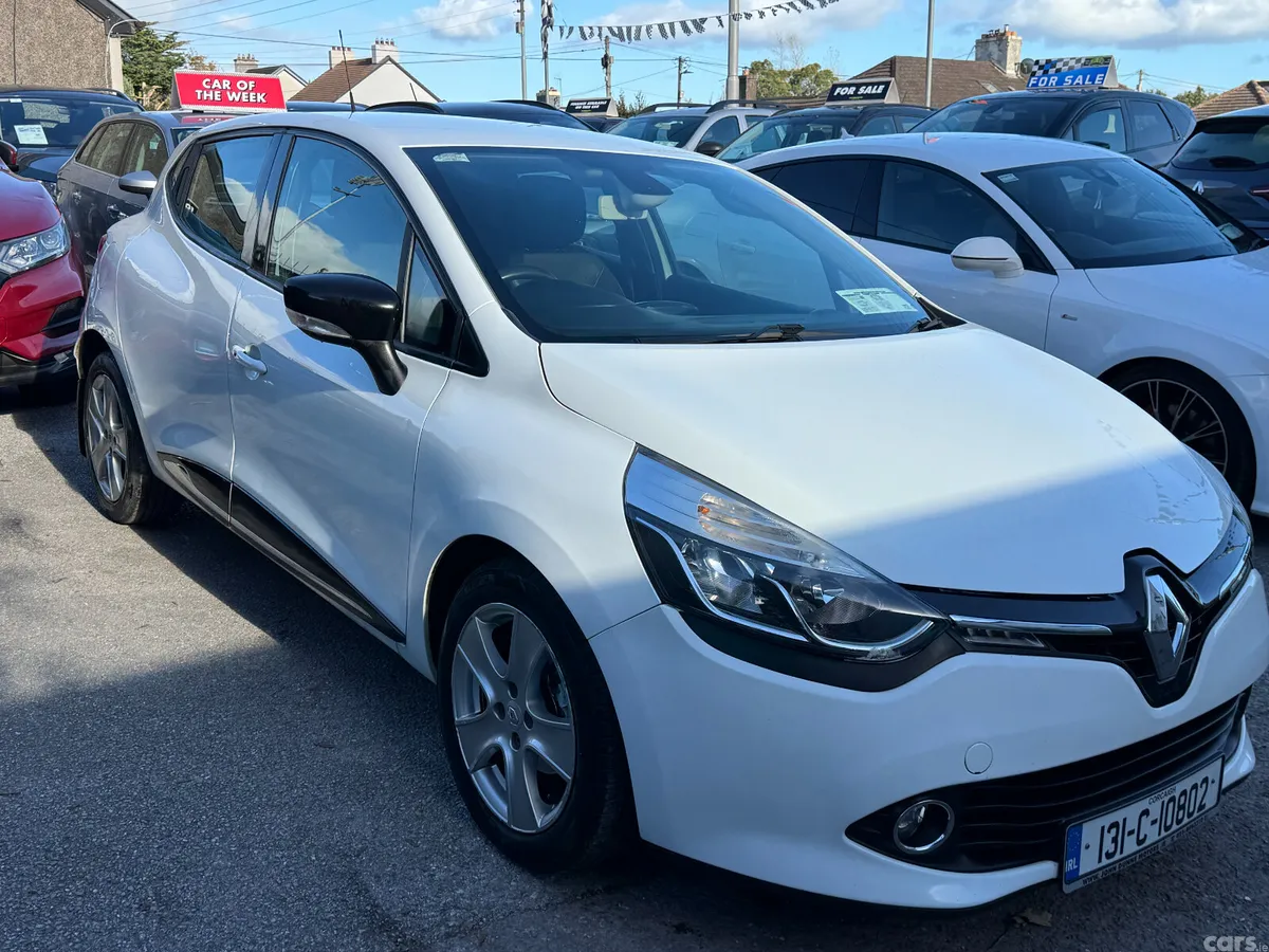 Renault Clio Hatchback, Petrol, 2013, White