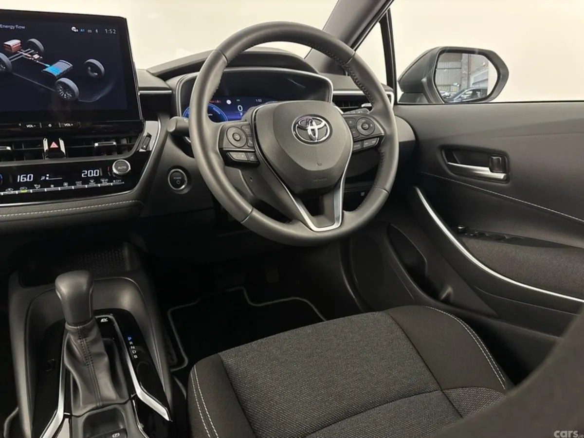 Toyota Corolla Hatchback, Petrol Hybrid, 2027, Silver