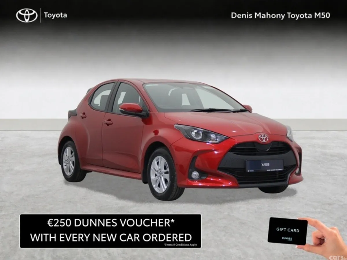 Toyota Yaris Hatchback, 2027, Red