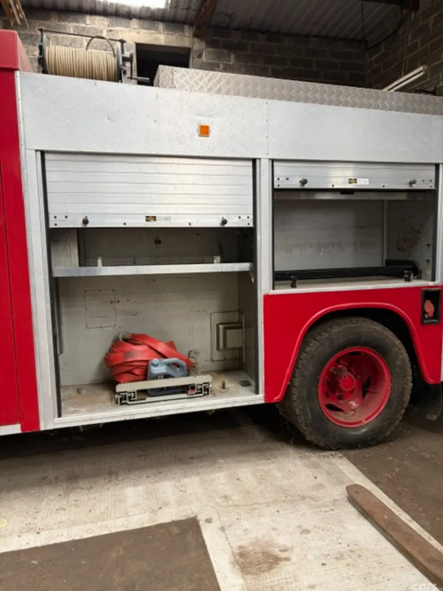 Other Other Convertible, Diesel, 1984, Red