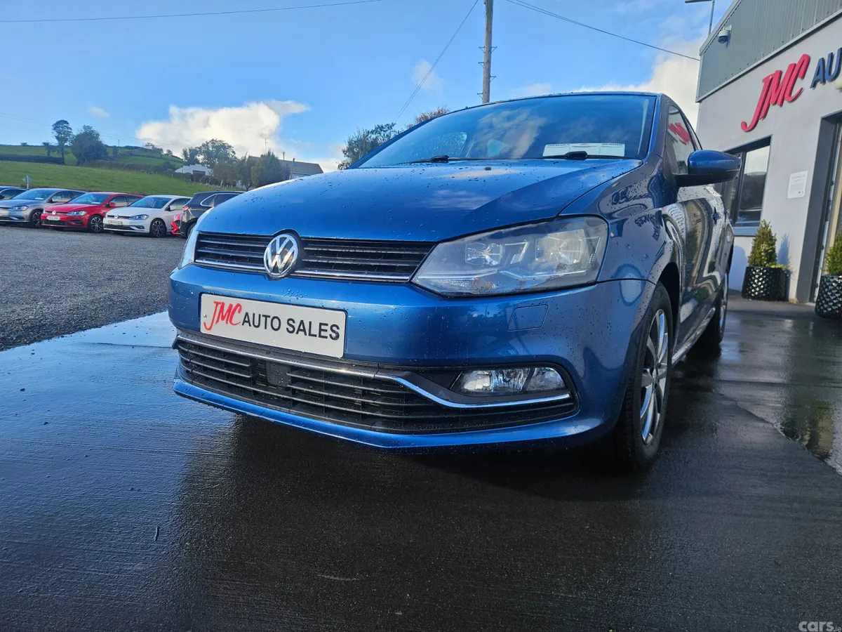 Volkswagen Polo Hatchback, Petrol, 2017, Blue