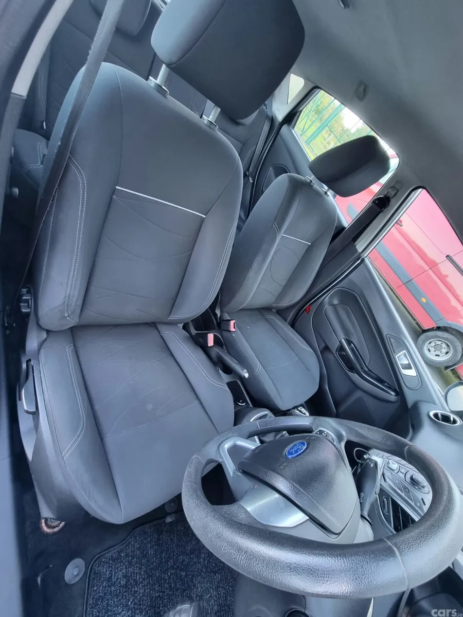 Ford Fiesta Hatchback, Diesel, 2013, Silver