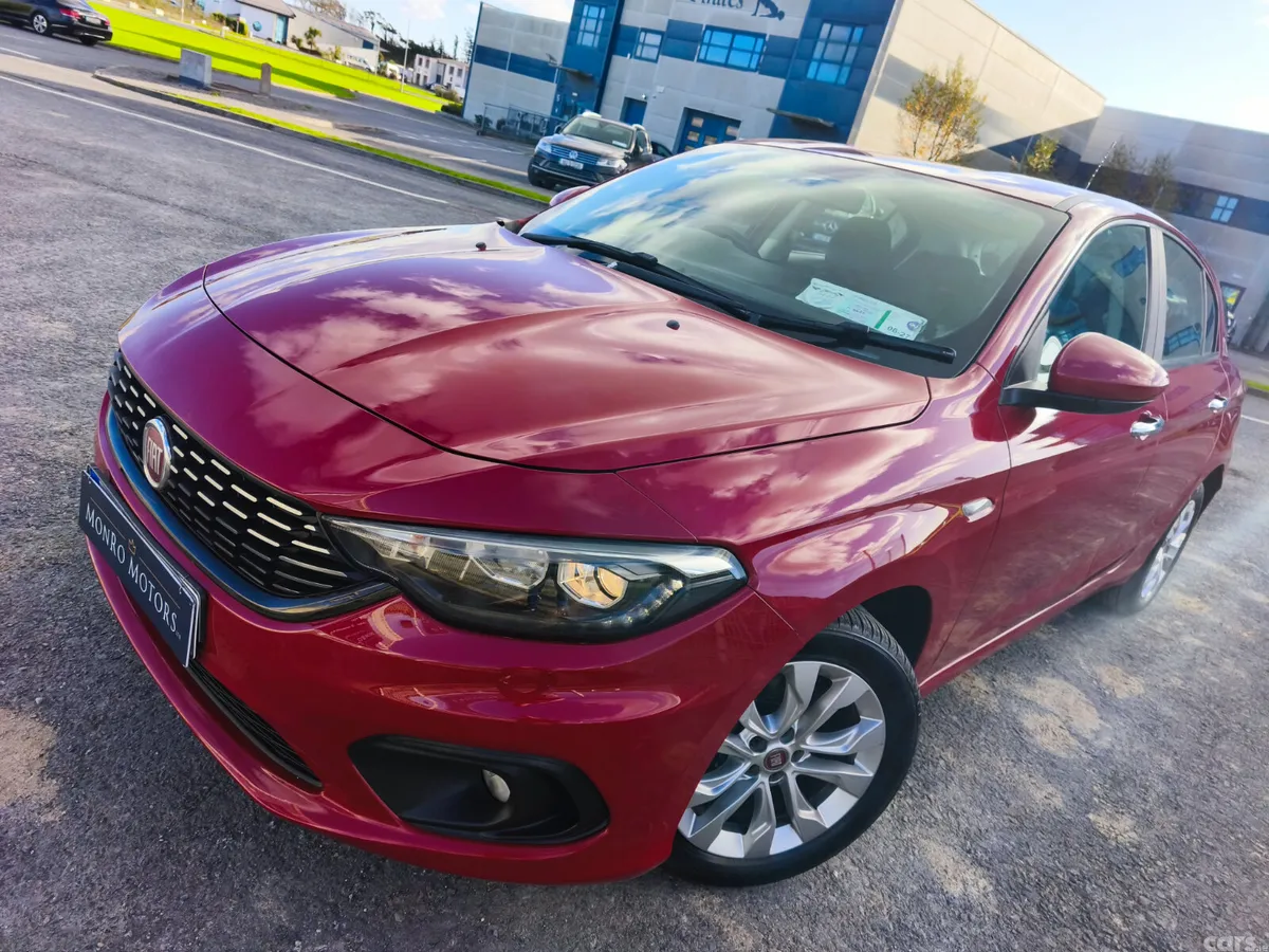 Fiat Tipo MPV, Diesel, 2017, Red