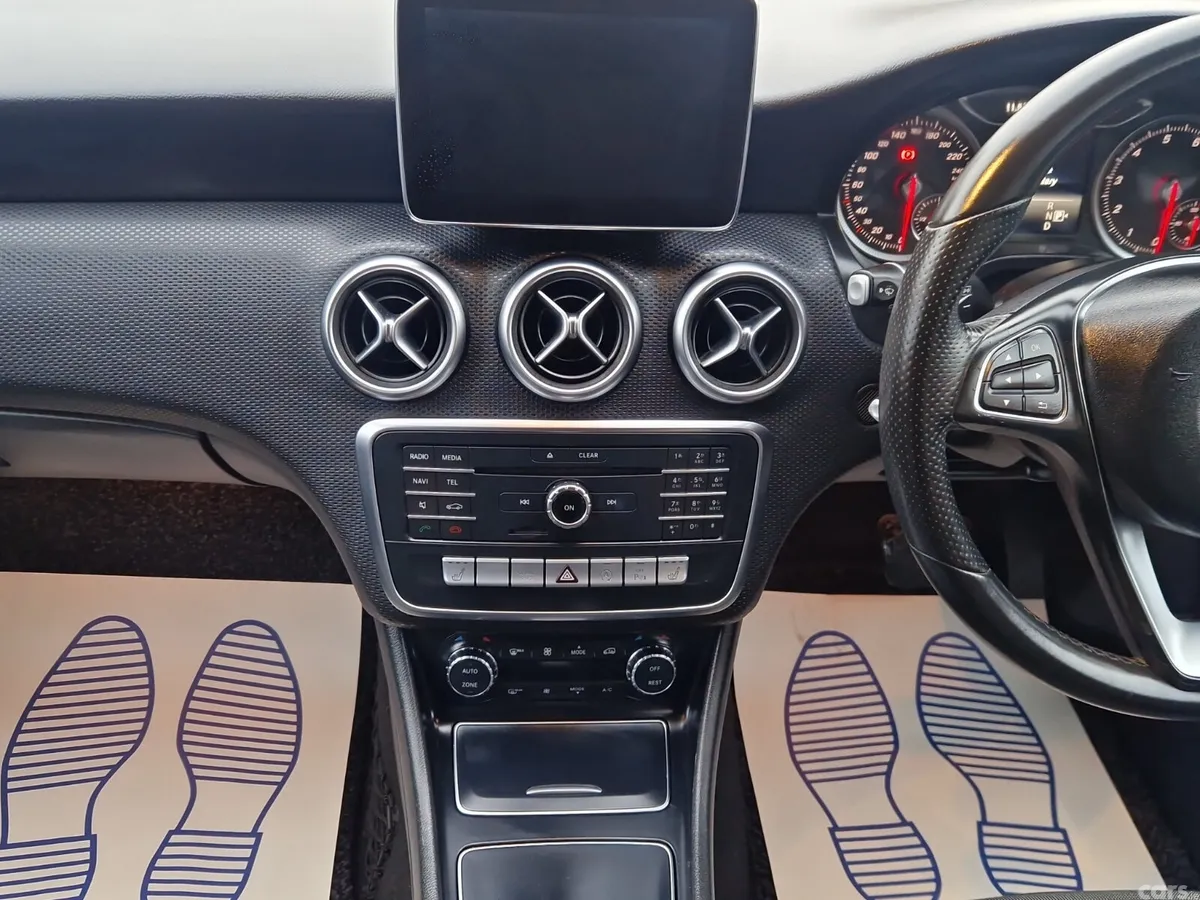 Mercedes-Benz A-Class Hatchback, Petrol, 2017, White