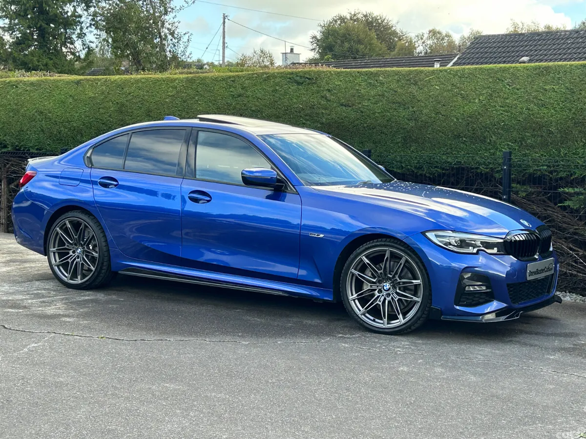 BMW 3-Series Saloon, Petrol Hybrid, 2022, Blue