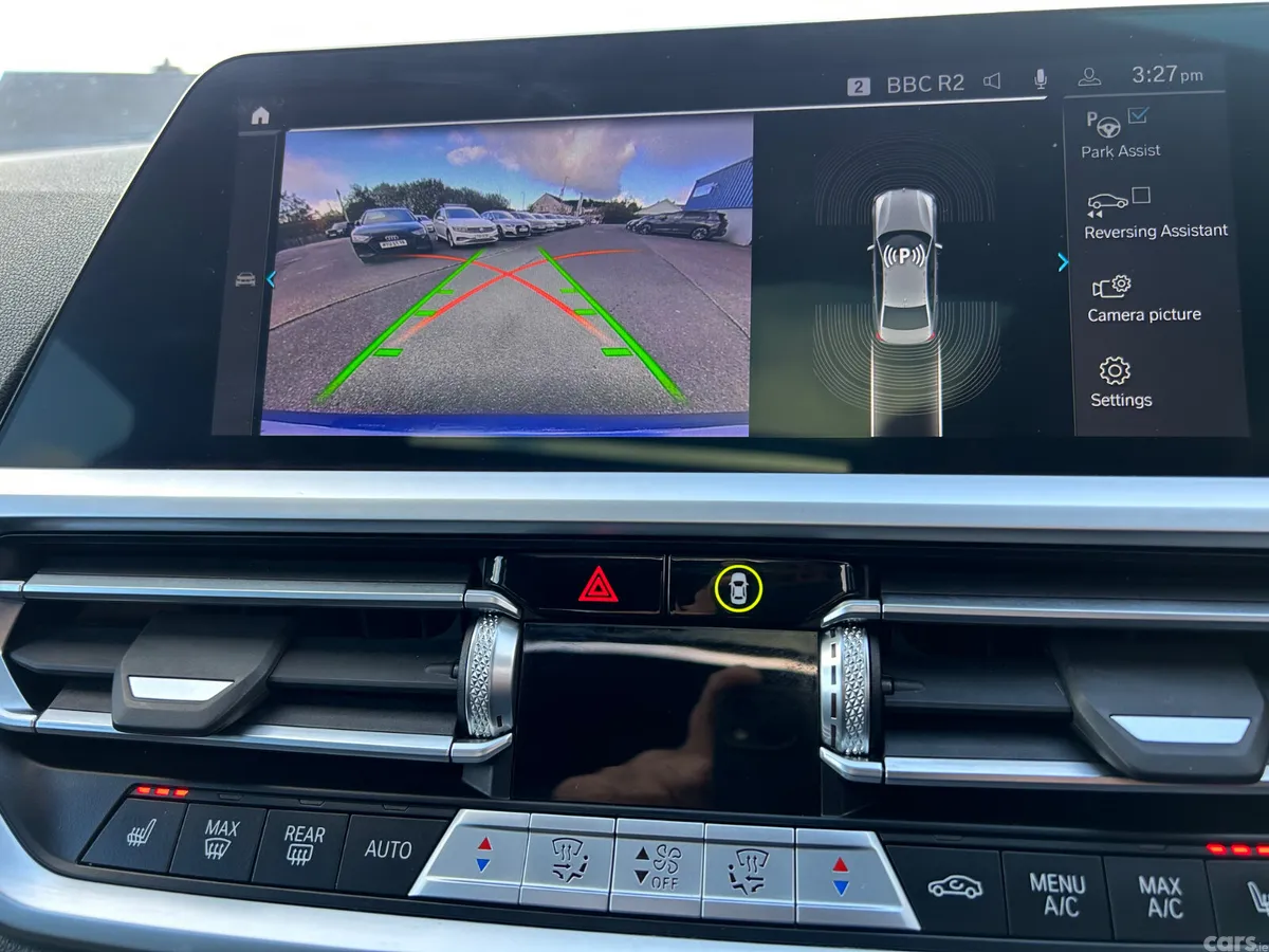 BMW 3-Series Saloon, Petrol Hybrid, 2022, Blue