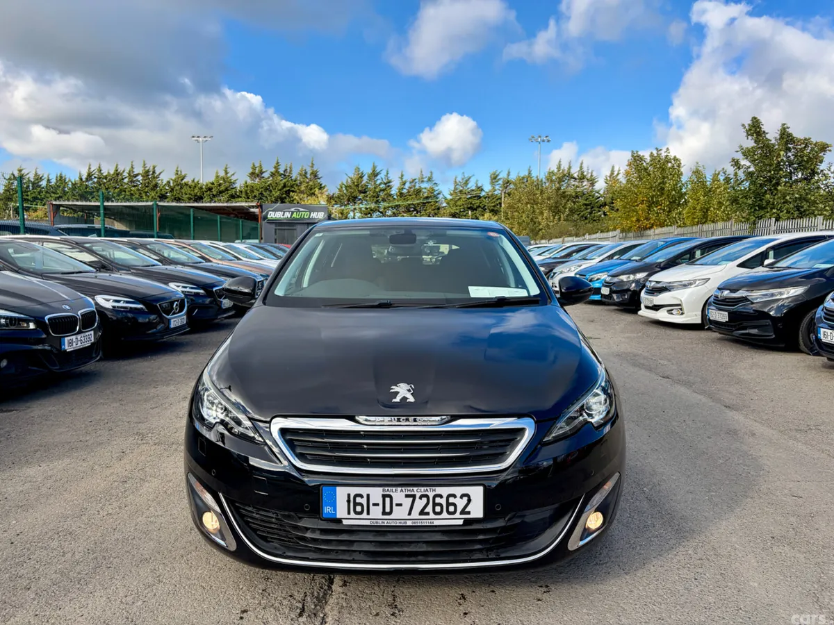 Peugeot 308 Hatchback, Petrol, 2016, Black