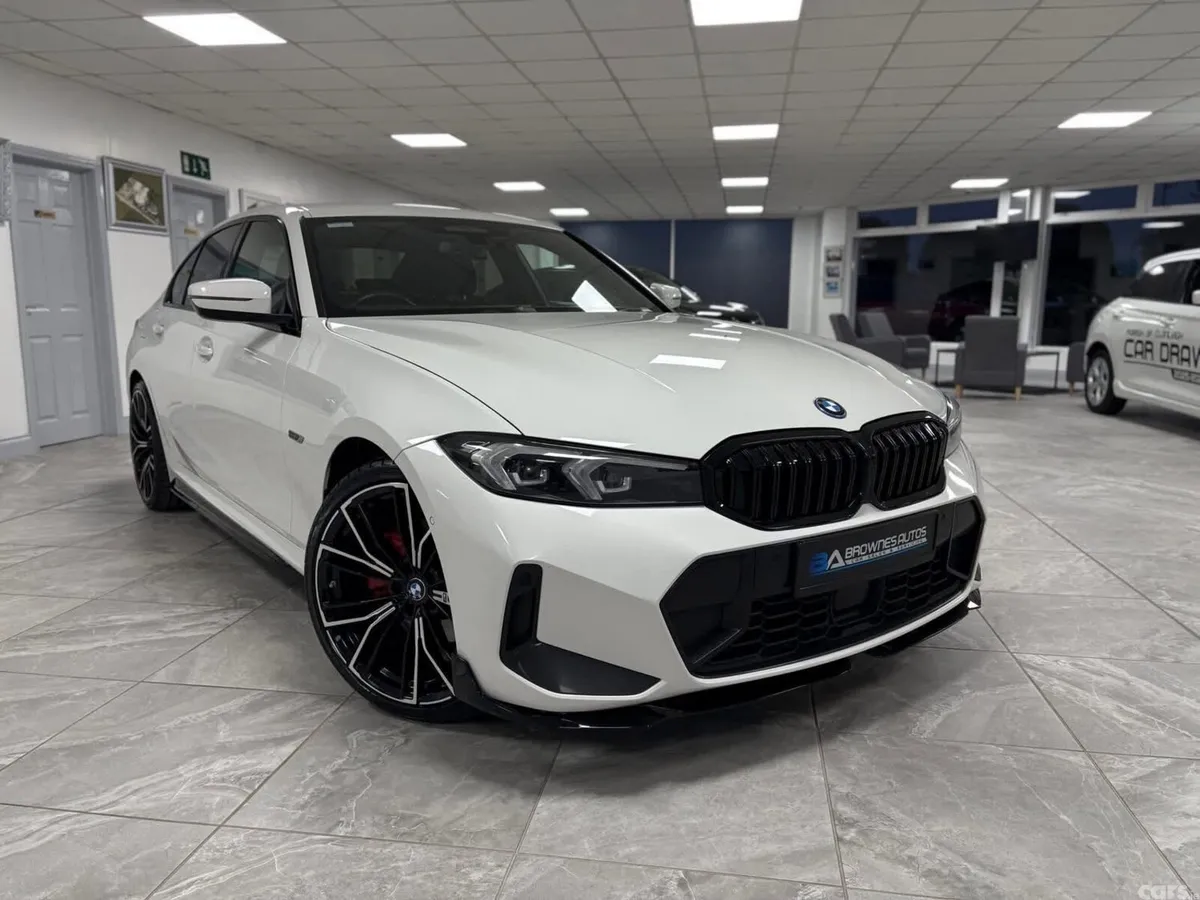 BMW 3-Series Saloon, Petrol Plug-in Hybrid, 2023, White