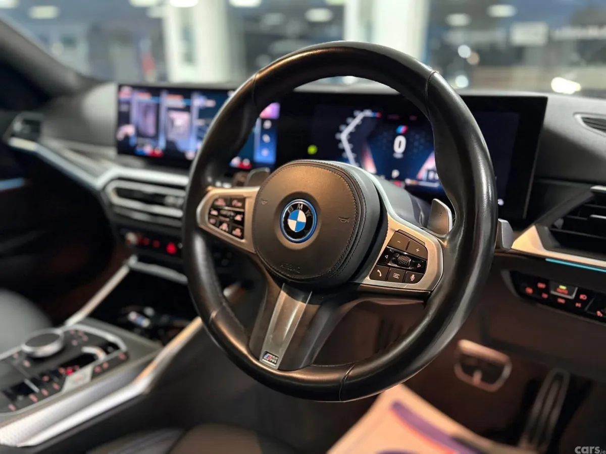 BMW 3-Series Saloon, Petrol Plug-in Hybrid, 2023, White