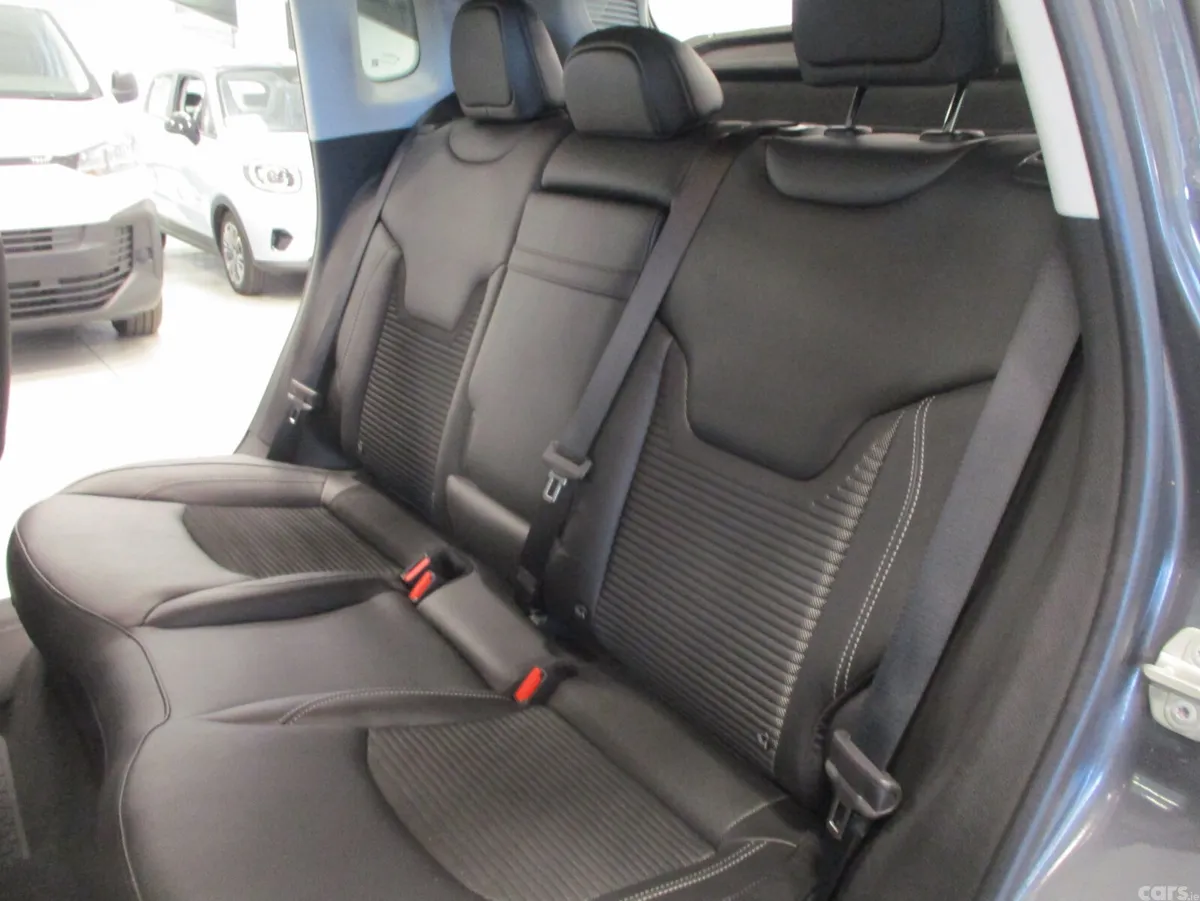 Jeep Compass SUV, Petrol Hybrid, 2024, Grey