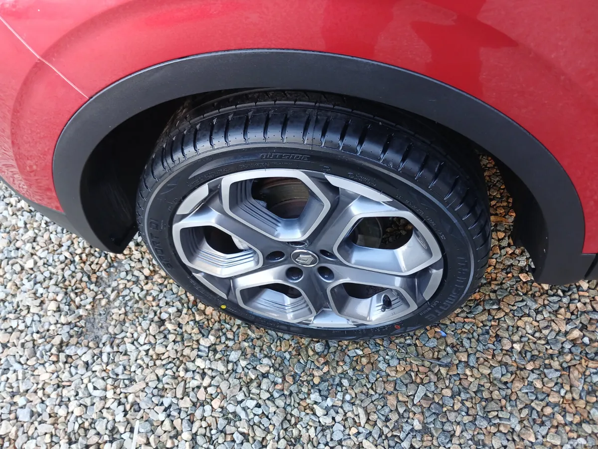Renault Kadjar SUV, Diesel, 2018, Red