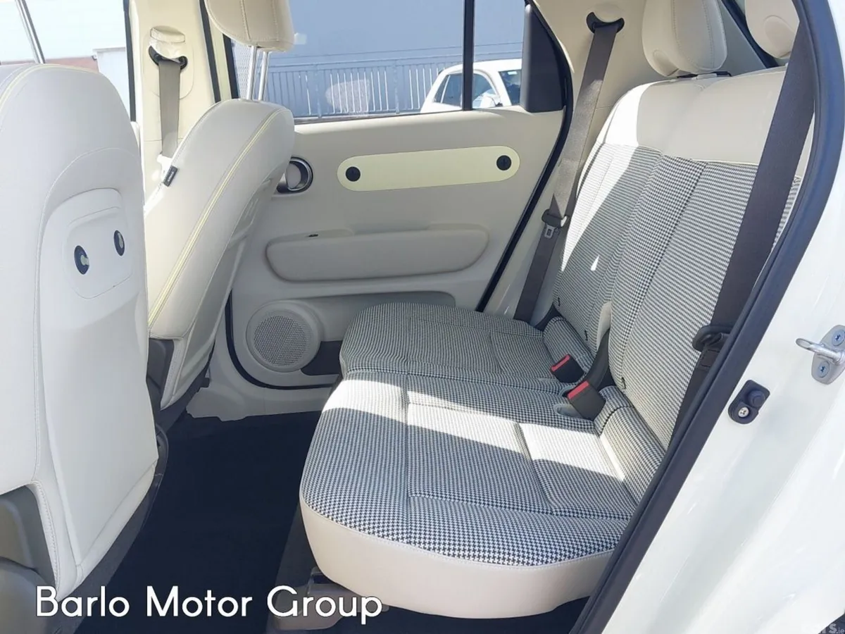 Hyundai INSTER SUV, Electric, 2027, White