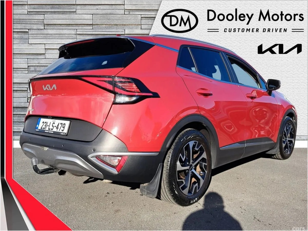 Kia Sportage SUV, Diesel Hybrid, 2023, Red