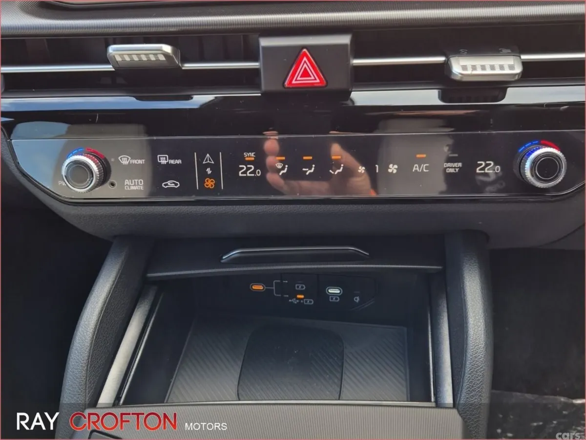 Kia Sportage SUV, Petrol Plug-in Hybrid, 2026, Grey