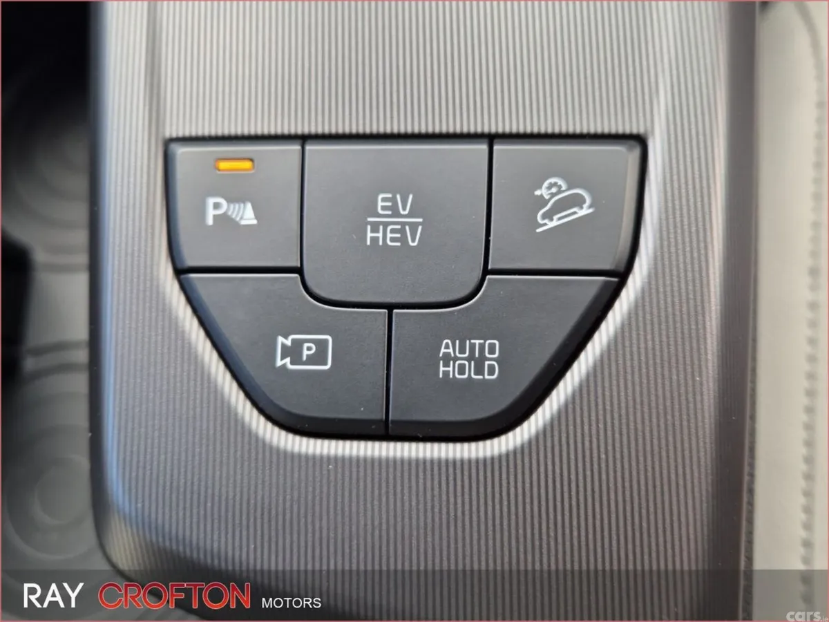 Kia Sportage SUV, Petrol Plug-in Hybrid, 2026, Grey