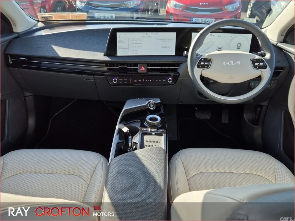 Kia EV6 MPV, Electric, 2023, Blue
