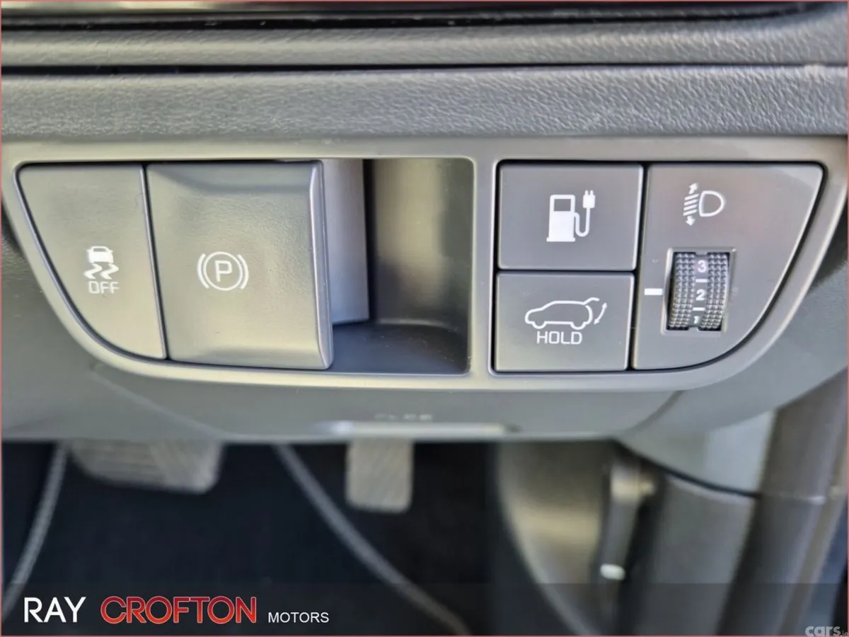 Kia EV6 MPV, Electric, 2023, Blue