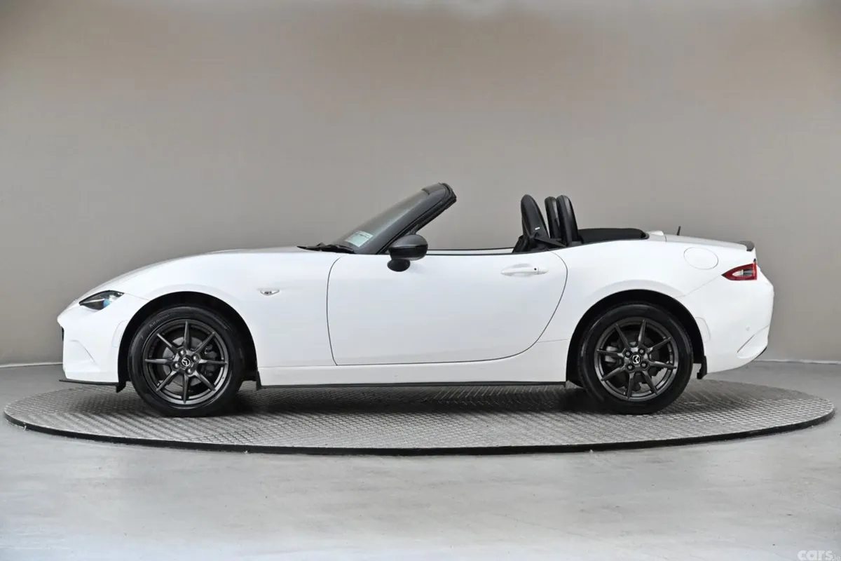 Mazda MX-5 Convertible, Petrol, 2016, White