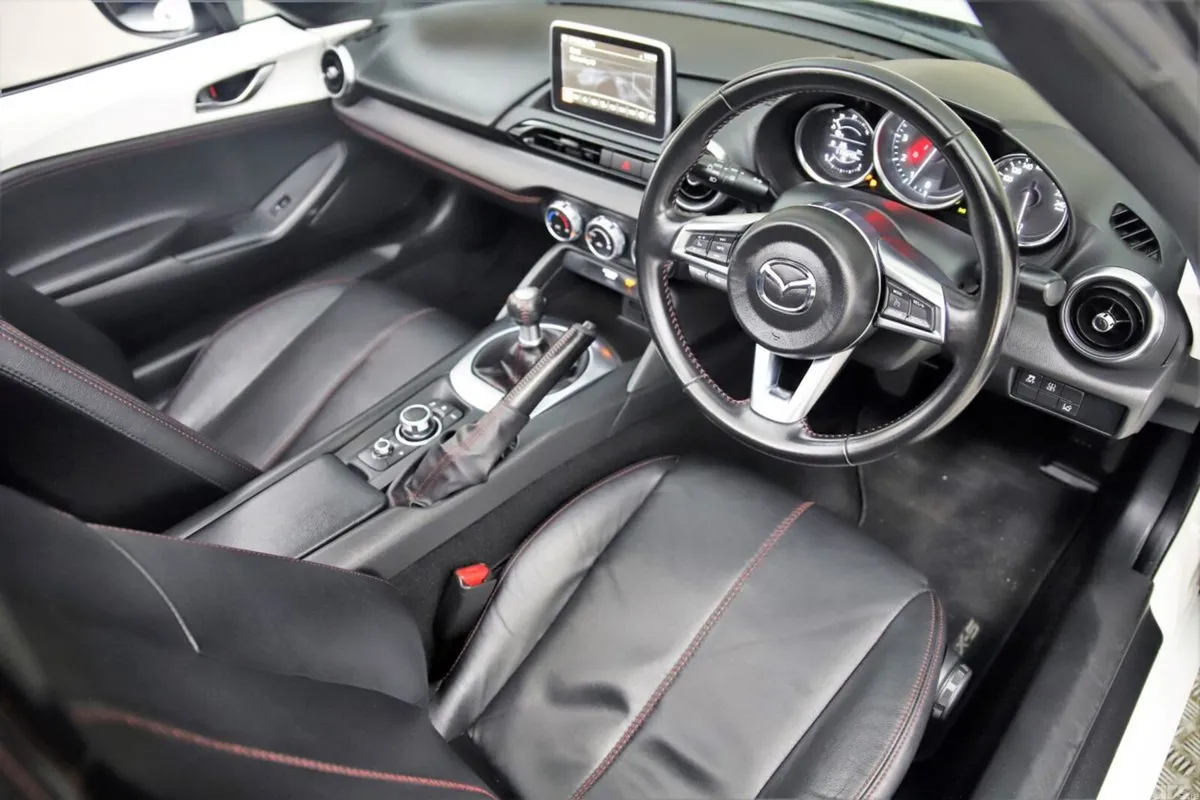 Mazda MX-5 Convertible, Petrol, 2016, White